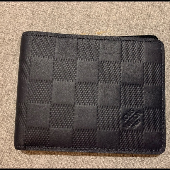 Louis Vuitton Mens Slender Wallet - Picture 7 of 7